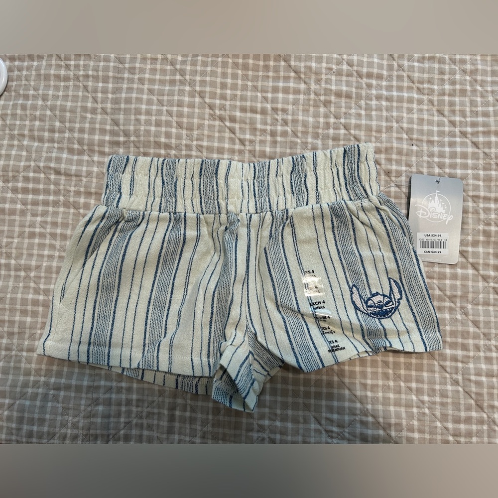 Girls Size XS (4) Stitch Disney Shorts - New